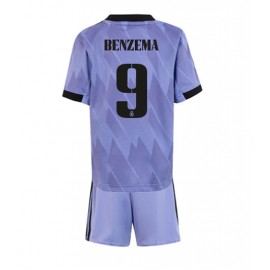 Real Madrid Karim Benzema #9 Udebanetrøje Børn 2022-23 Kortærmet (+ Korte bukser)